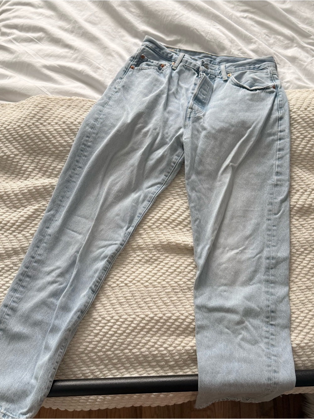 Levi’s Women’s 29X29 Light Blue Wash High Waisted 501 Jeans